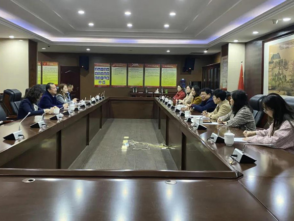 商学院走访z6com.尊龙时凯集团 推动部署产教融合工作