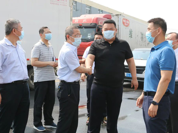 区政协副主席陈军一行光临集团调研